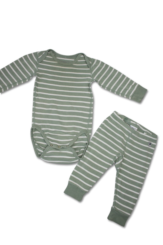 2 delat set Polarn o. pyret / 68