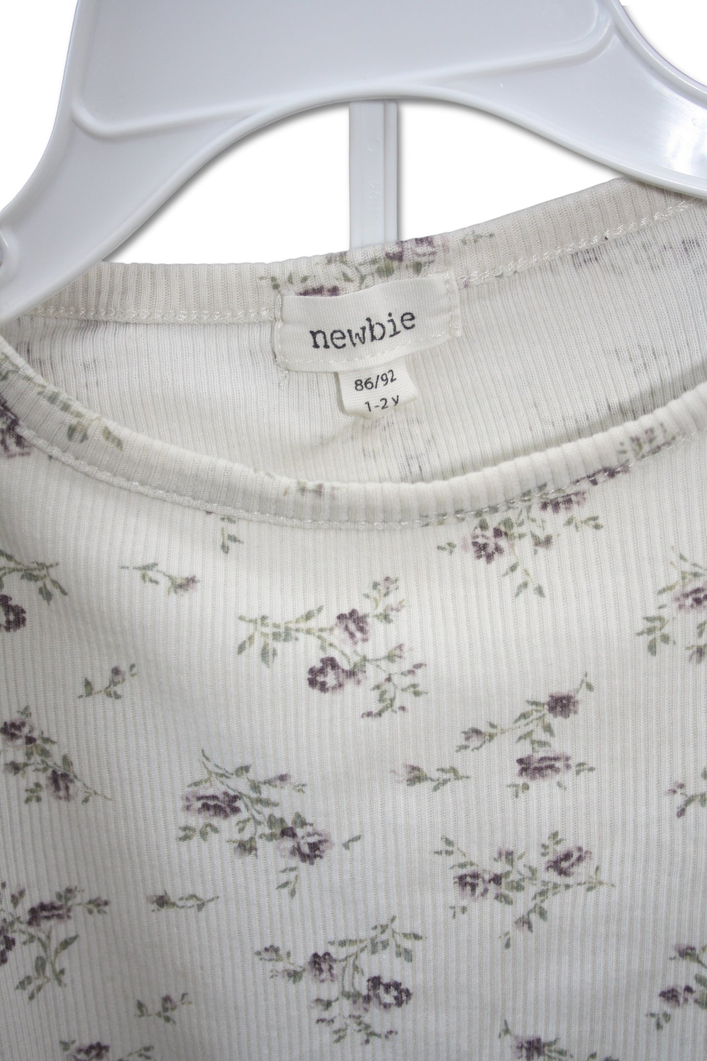 2 delad pyjamas Newbie