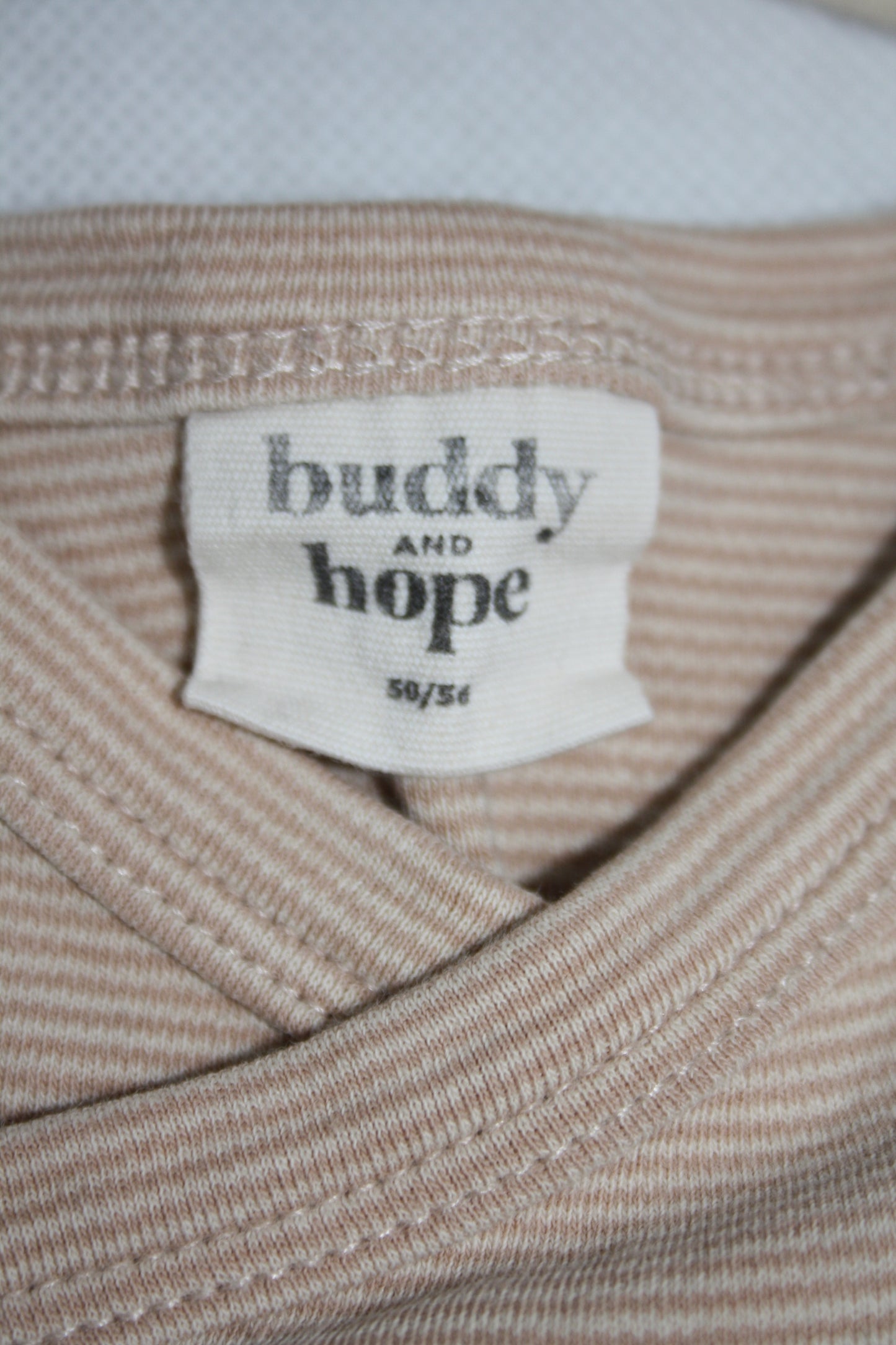 Body och mössa / 50-56