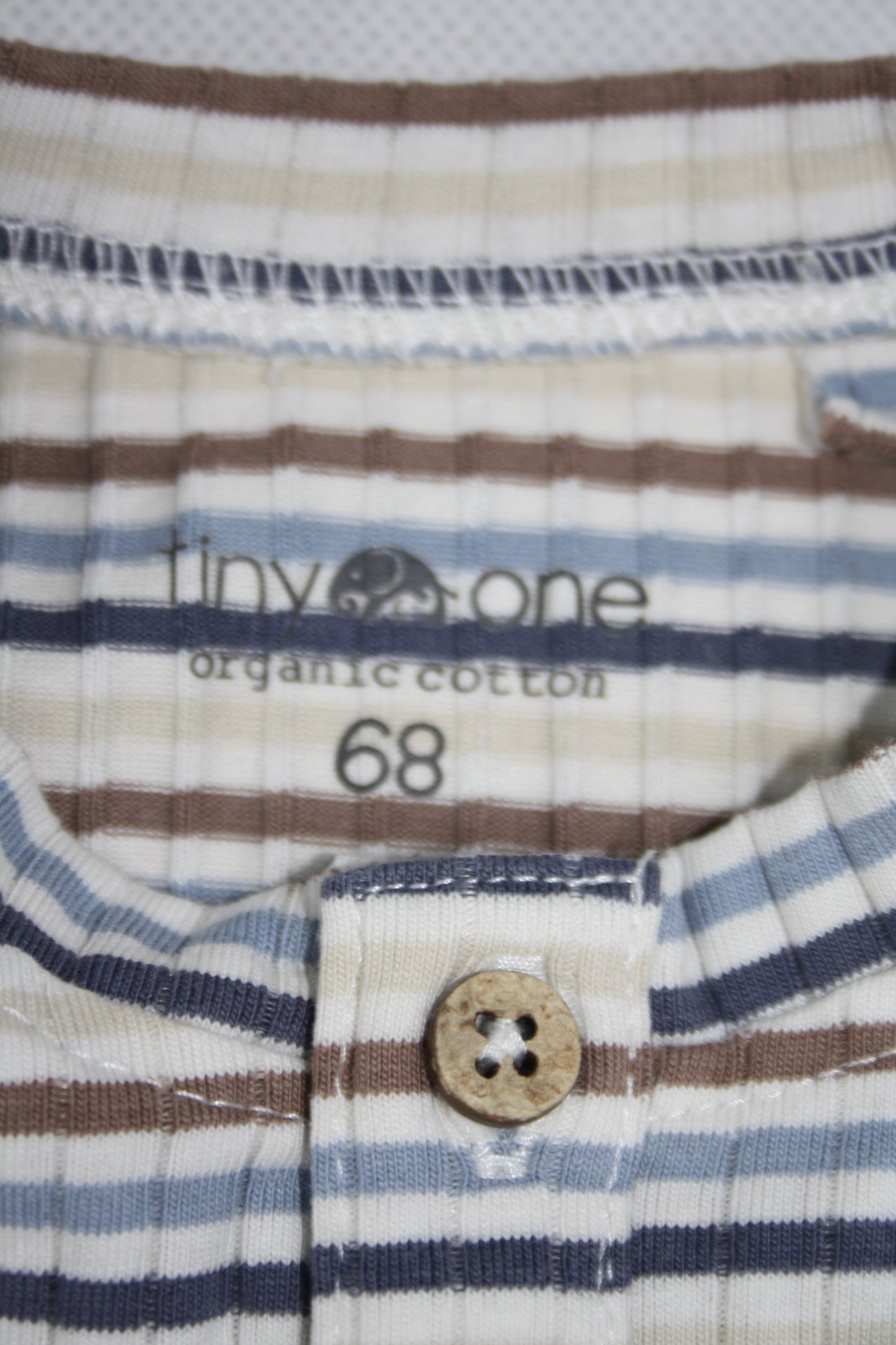 Body / Tiny One / 68