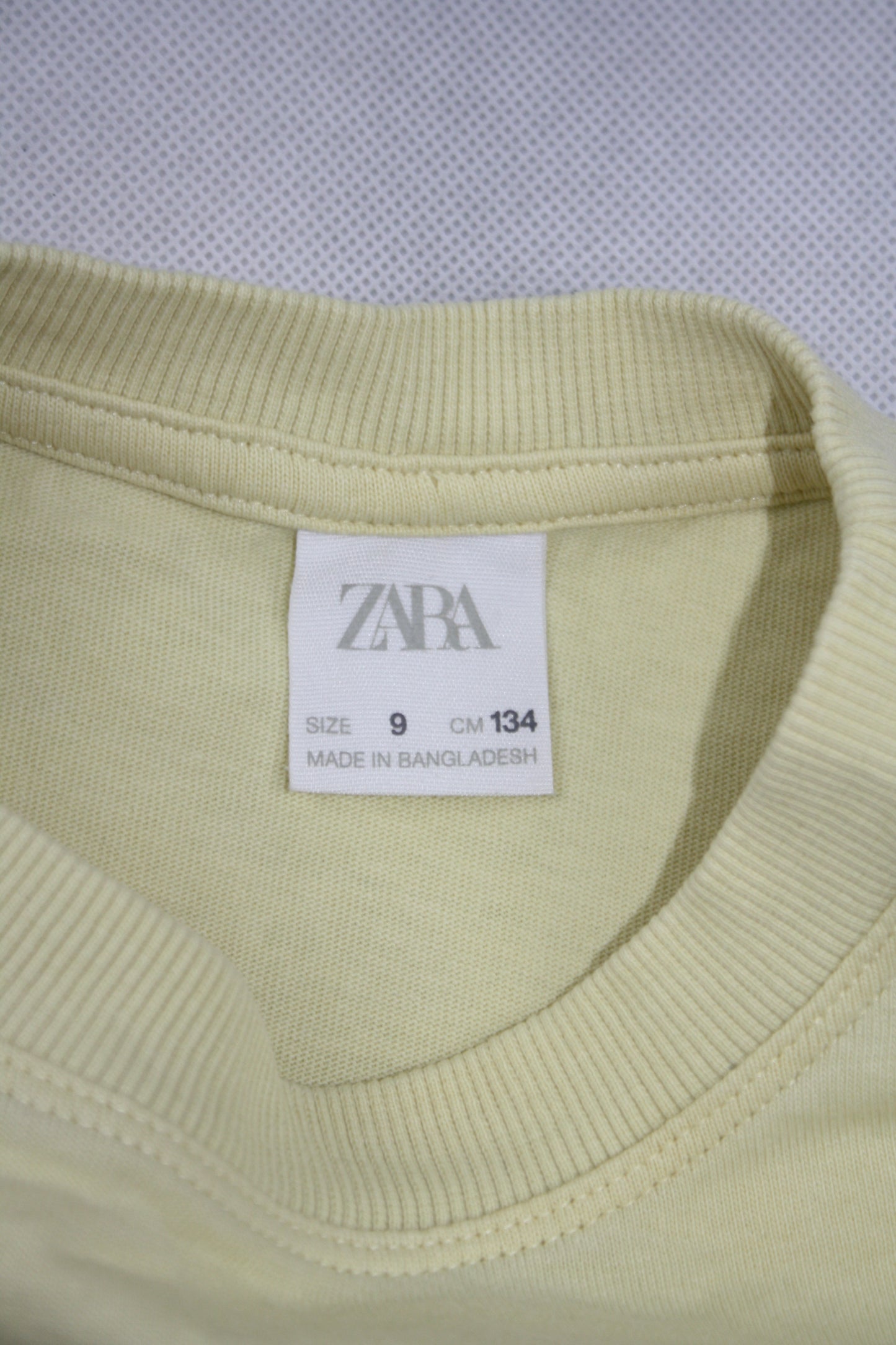 Topp / Zara / 134