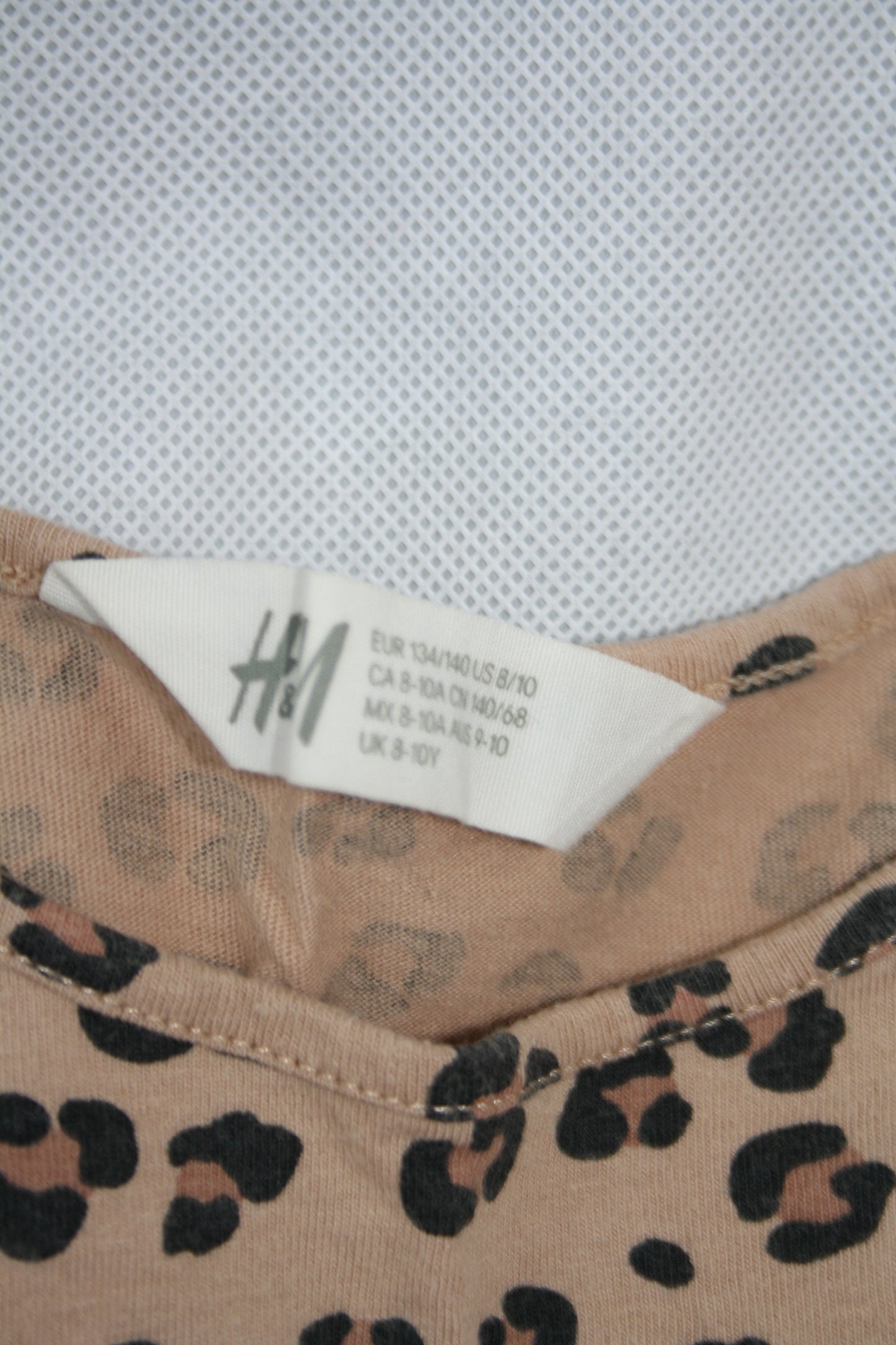 Klänning / H&M / 134-140